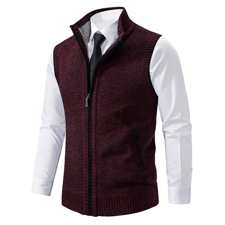 Slim-fit men's gilet, enhancing any outfit with its sleek and modern design.