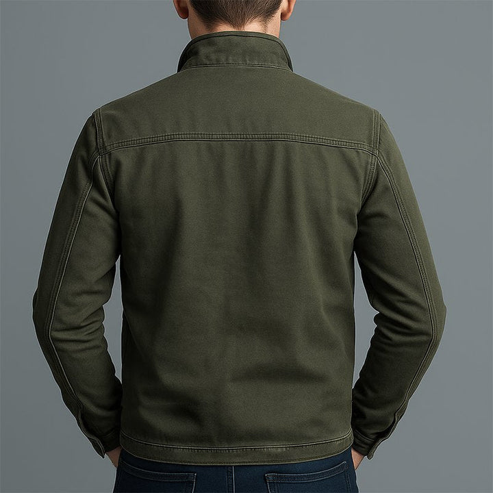 Fashionable men's utility jacket, ideal casual outerwear for spring & fall, offering comfort & timeless style.