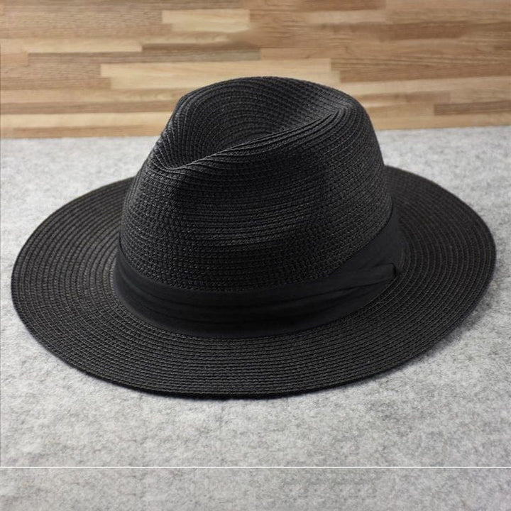 Elegant men's Panama hat, handcrafted for classic style & sun protection. Toquilla fiber, lightweight.