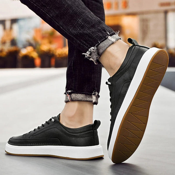 Timeless brown leather men's sneakers, combining classic style with casual comfort.