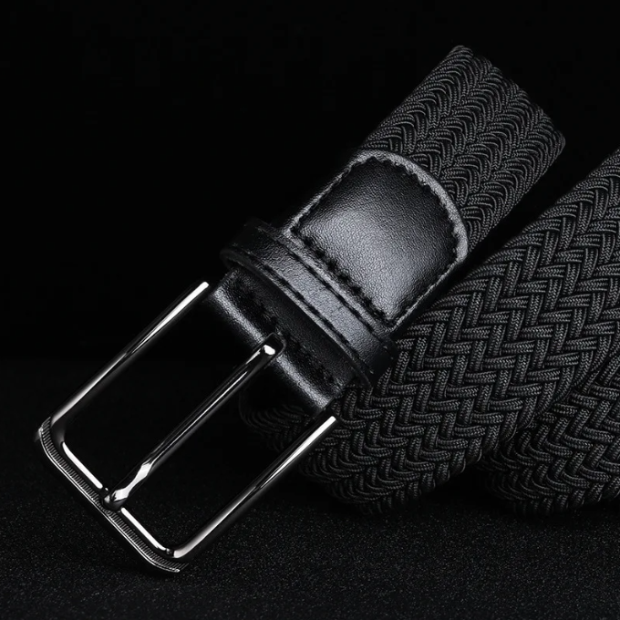 Hard-wearing men's braided belt, a durable & classic everyday waist accessory for various outfits.
