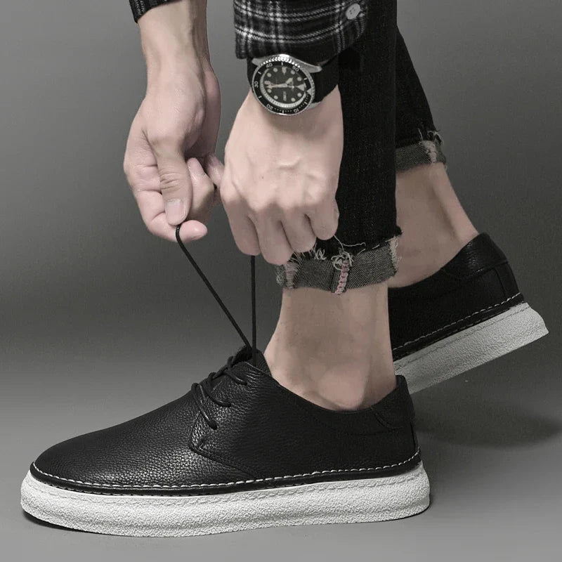 Comfortable men's formal footwear: classic genuine leather lace-up oxford shoes.