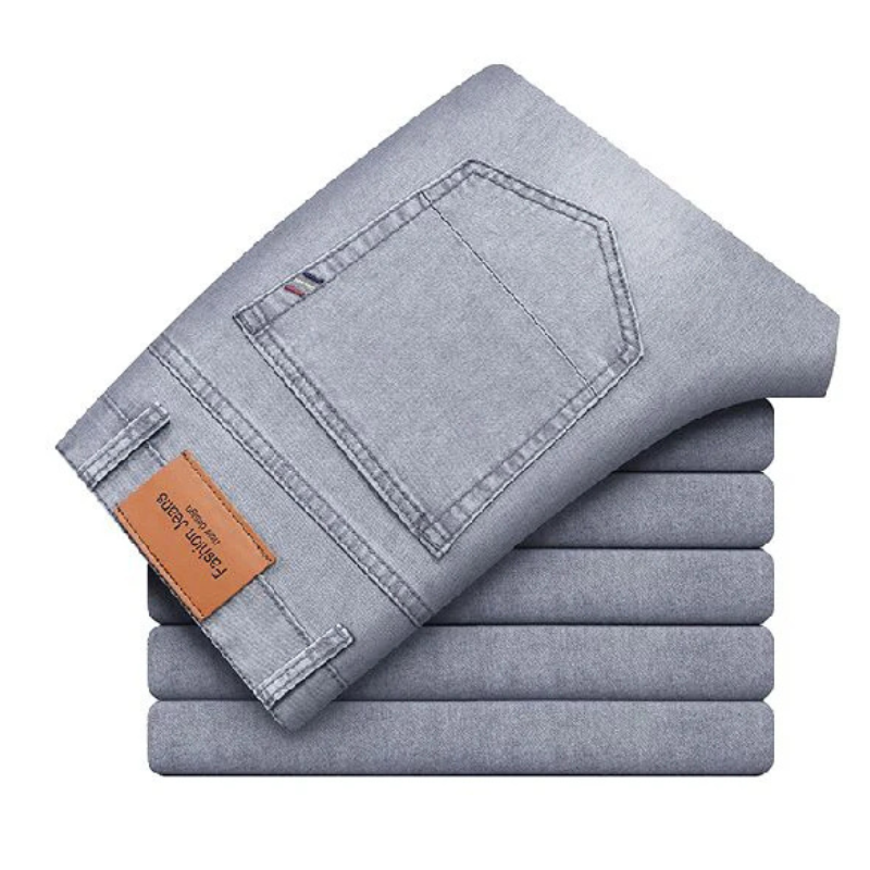 Men's comfortable straight fit stretch denim jeans, made from a durable cotton blend for versatile casual fashion.