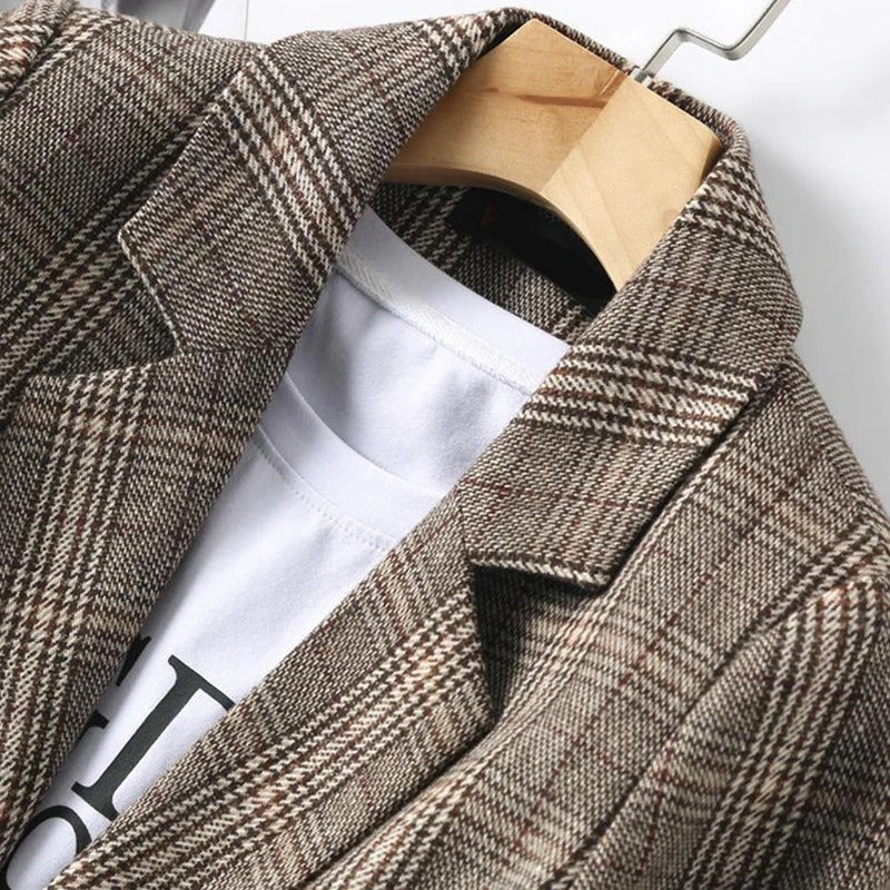 Elegant men's plaid tailored blazer jacket. Classic style, perfect for formal events or a smart casual fashion statement.