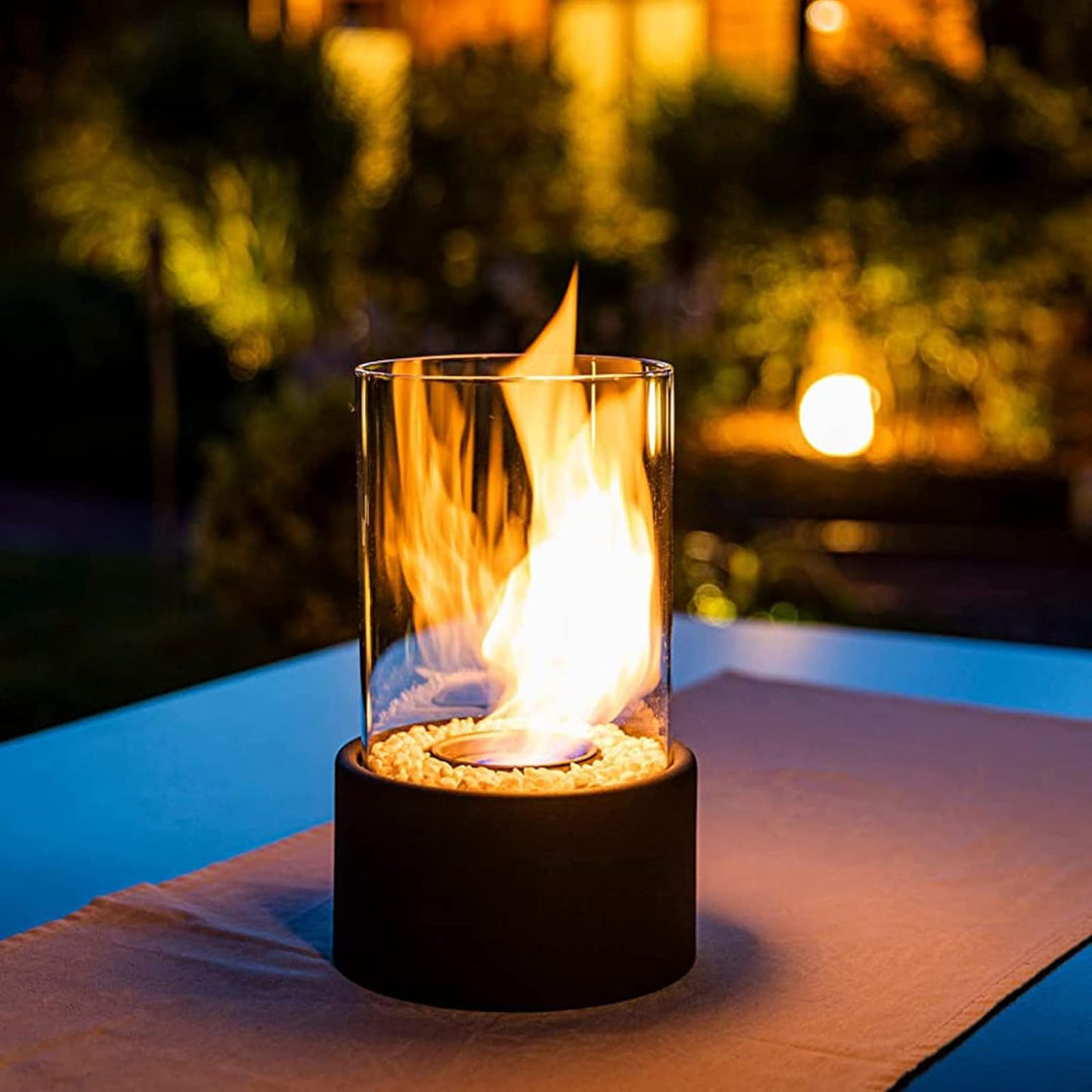 Classic oil lamp, Lumora series, with an open flame, combining metal and glass for a vintage home look.