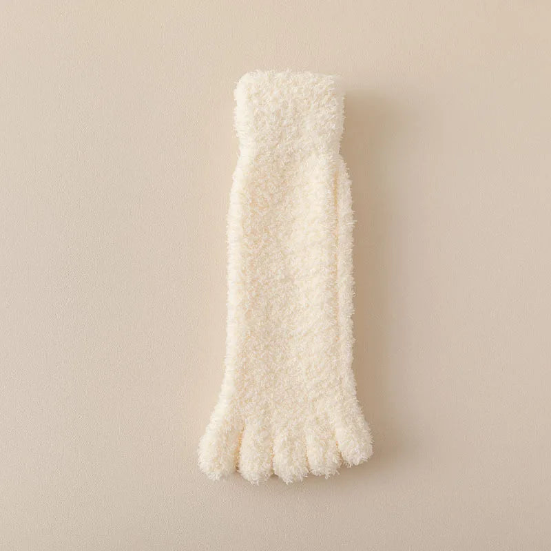 Women's ultra soft toe socks, designed for cozy warmth and comfortable feet.