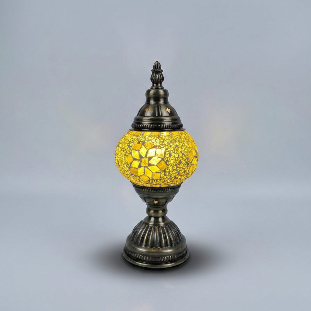 Art glass table lamp, colorful mosaic pattern, bringing a decorative touch