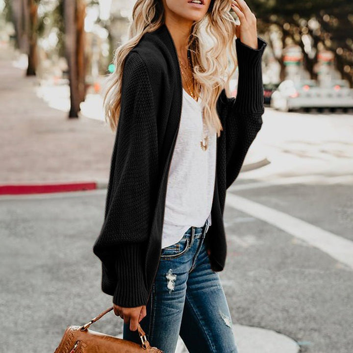 Oversized Livia women's cardigan, providing ultimate comfort & style for everyday wear and casual outfits.