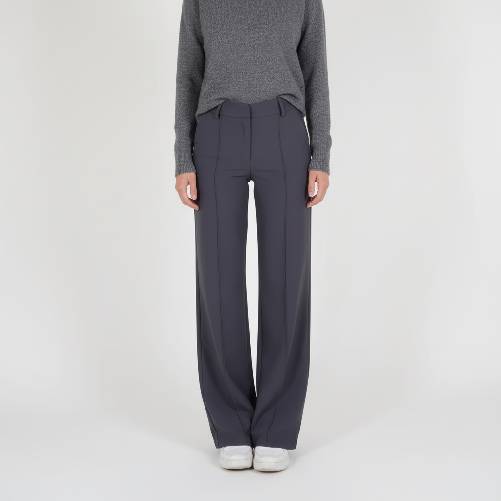 Women's stylish wide-leg trousers, ideal for comfortable all-season wear