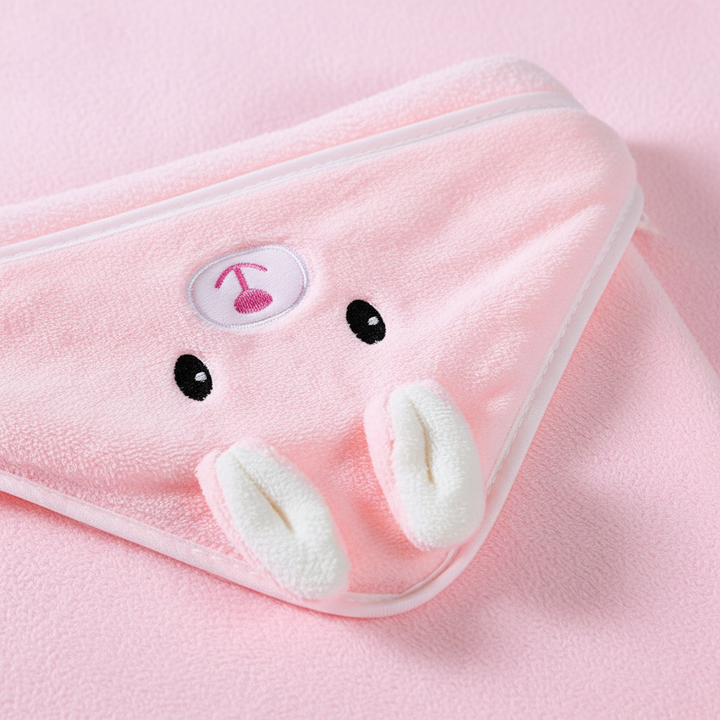 Soft, absorbent children's hooded bath towel, ComfortCloth material, ideal for baby bath