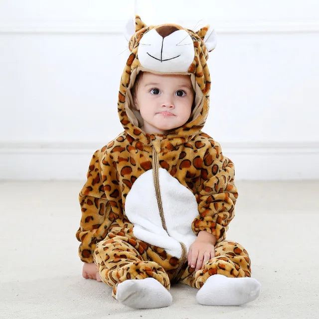 Cozy baby fox romper: cute infant jumpsuit, soft flannel newborn clothes with a fun animal theme.