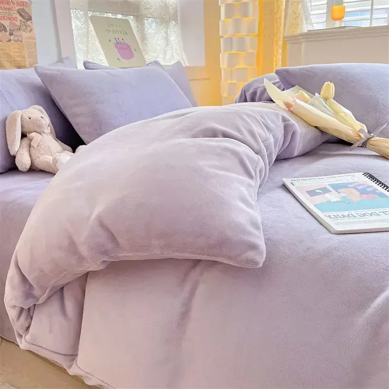 Cozy flannel fleece duvet cover for ultimate winter warmth & comfort. Soft bedding for chilly nights.