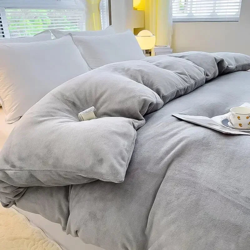 Snuggle into a warm fleece duvet cover. Verdikt flannel bedding brings cozy comfort & winter warmth to your bedroom.