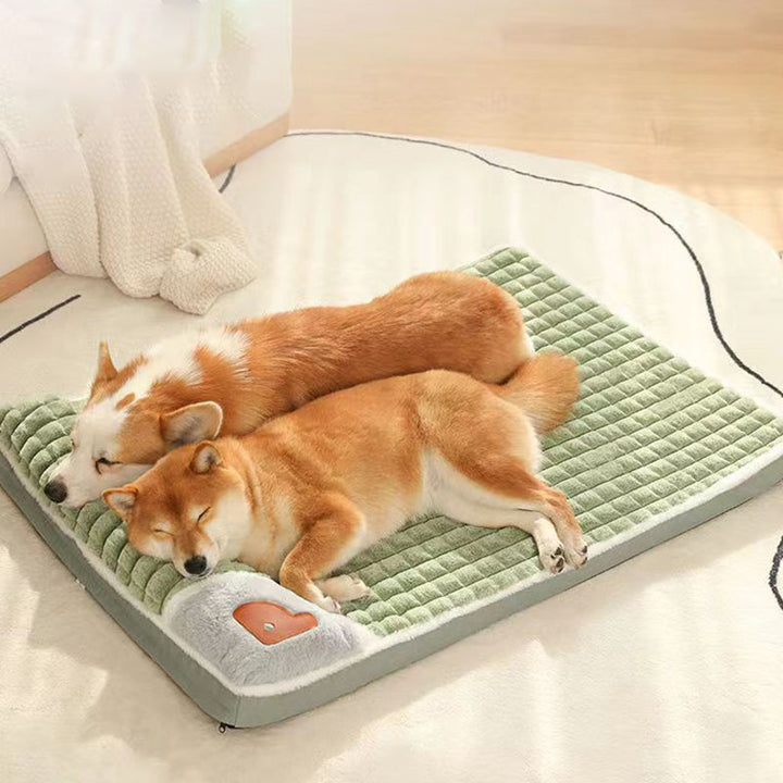 Cozy fleece dog bed for small dogs, providing warmth in winter. Ideal as a pet sofa.