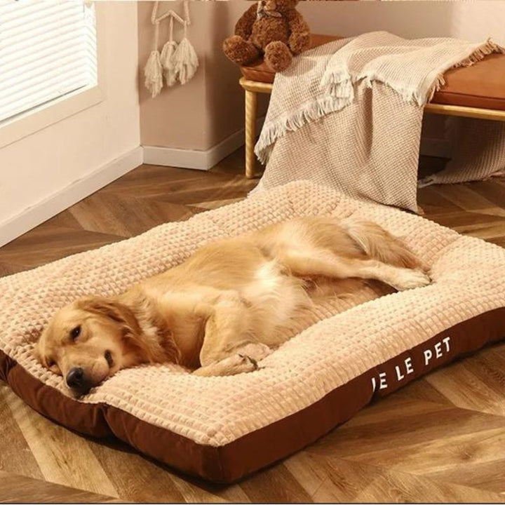 Soft pet bed with deep fleece for small to large dogs & cats, offering ultimate comfort and support.