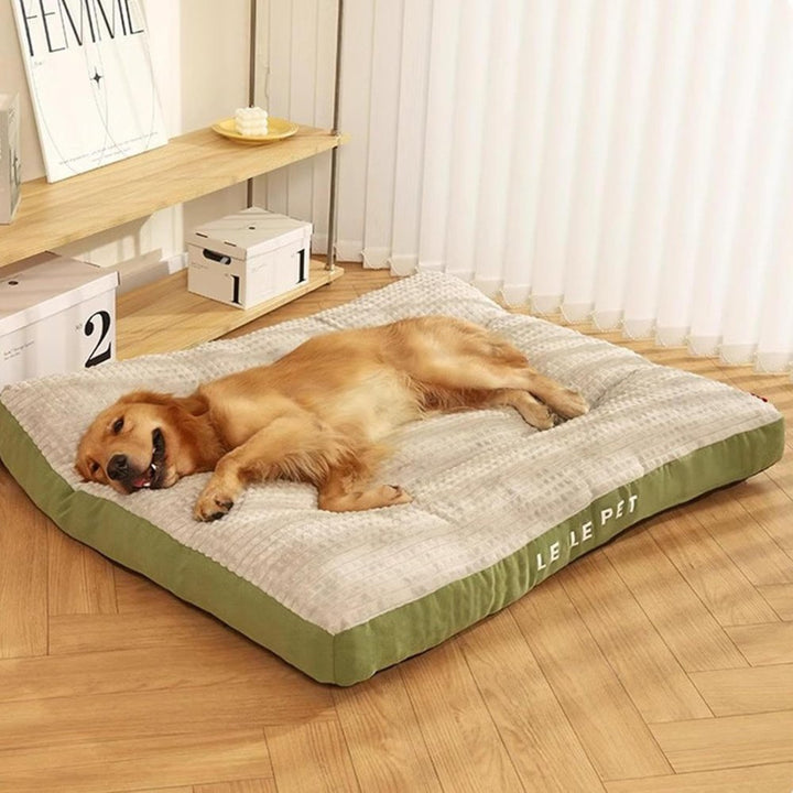 Soft fleece pet bed, perfect for dogs & cats, providing warm, cozy comfort and a secure resting spot.