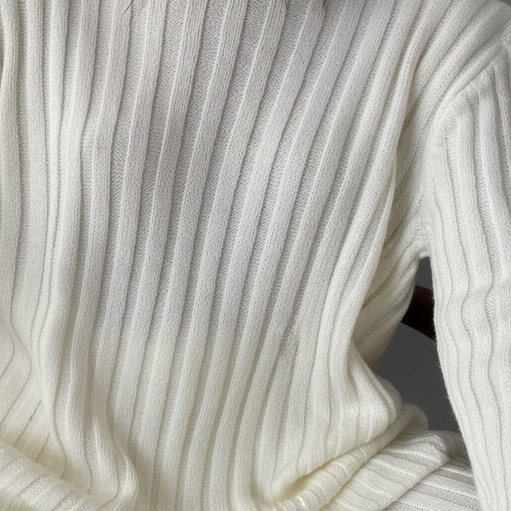 Camilla women's cozy knit lounge set, perfect for autumn casual wear and relaxation.
