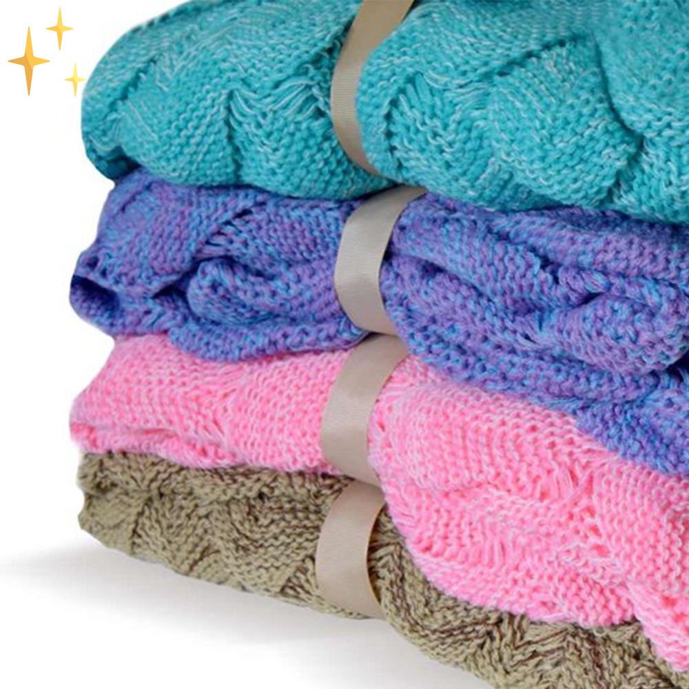 Perfect gift: a warm, soft knitted mermaid tail blanket. Cozy throw for adults & kids to snuggle comfortably.
