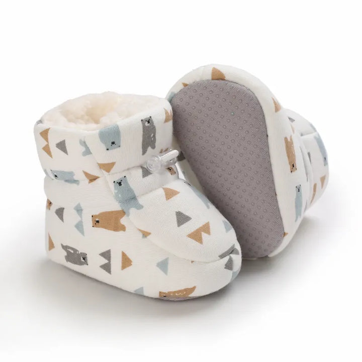 Soft sole SnugToes baby winter boots, warm & anti-slip infant shoes for toddlers' first steps in snow.