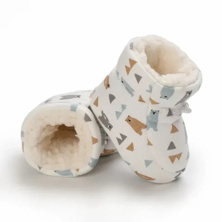 Cozy SnugToes baby winter boots, warm anti-slip footwear for infants, ideal for newborn comfort & safety.