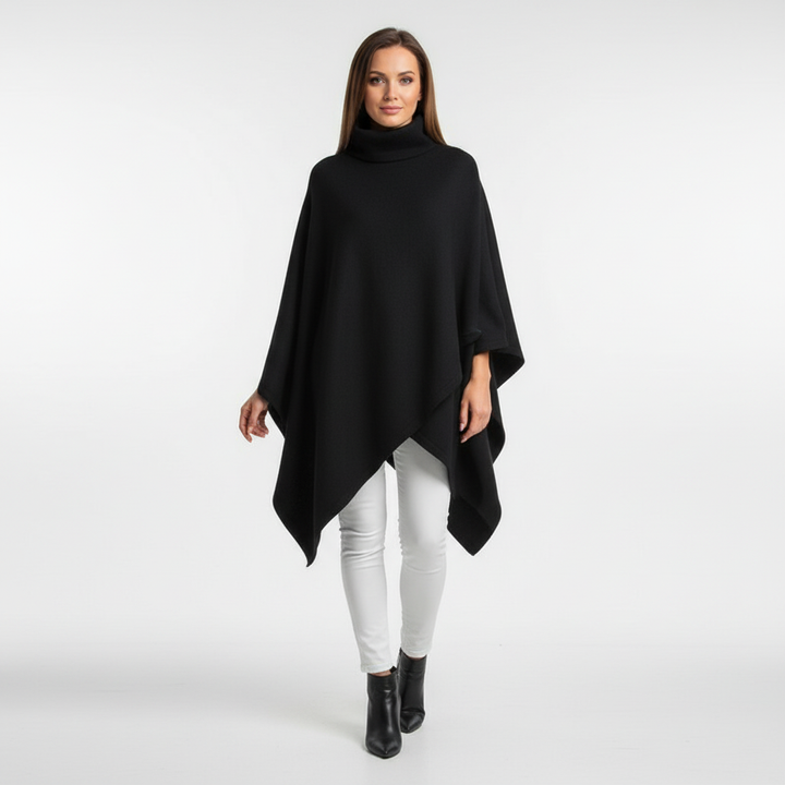 Elegant Lore women's oversized pullover, an essential for a warm and comfortable winter