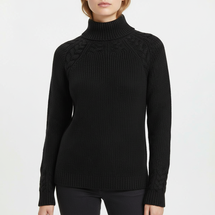 Elegant women's soft knit sweater, a must-have for winter fashion