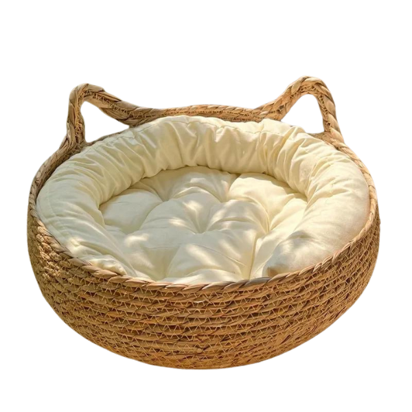Cozy woven rattan cat bed, comfortable & scratch-resistant pet furniture for all seasons. Eco-friendly kitten basket.