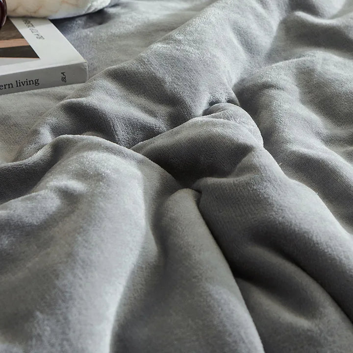 Warm CozyBlanket throw blanket, versatile for home decor and ultimate comfort