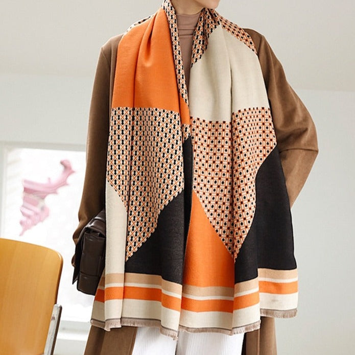 Versatile women's neck warmer, soft and warm, featuring an intricate multicolored design