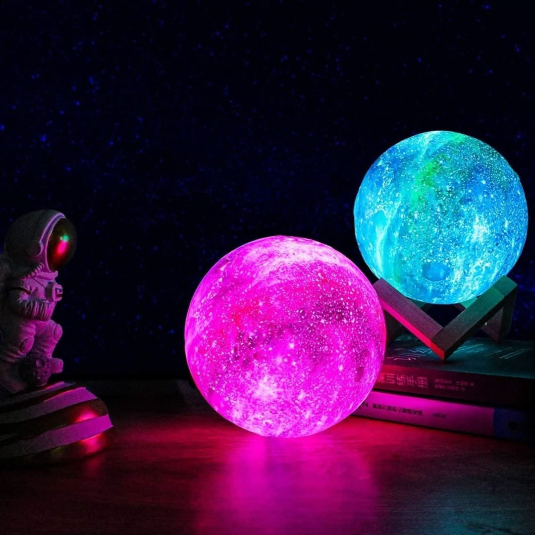 Versatile customizable LED ambient light globe, great for living rooms, bedrooms, and offices.