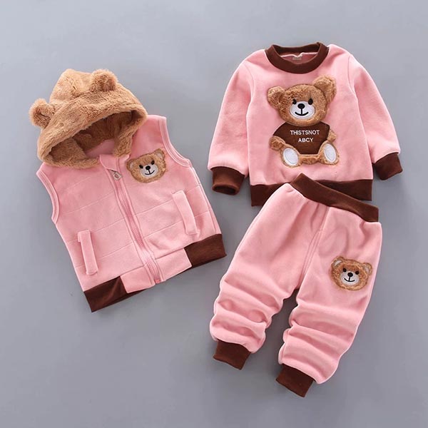 Close-up of the adorable bear print on a soft, cozy 3-piece outfit for baby and toddler boys and girls.