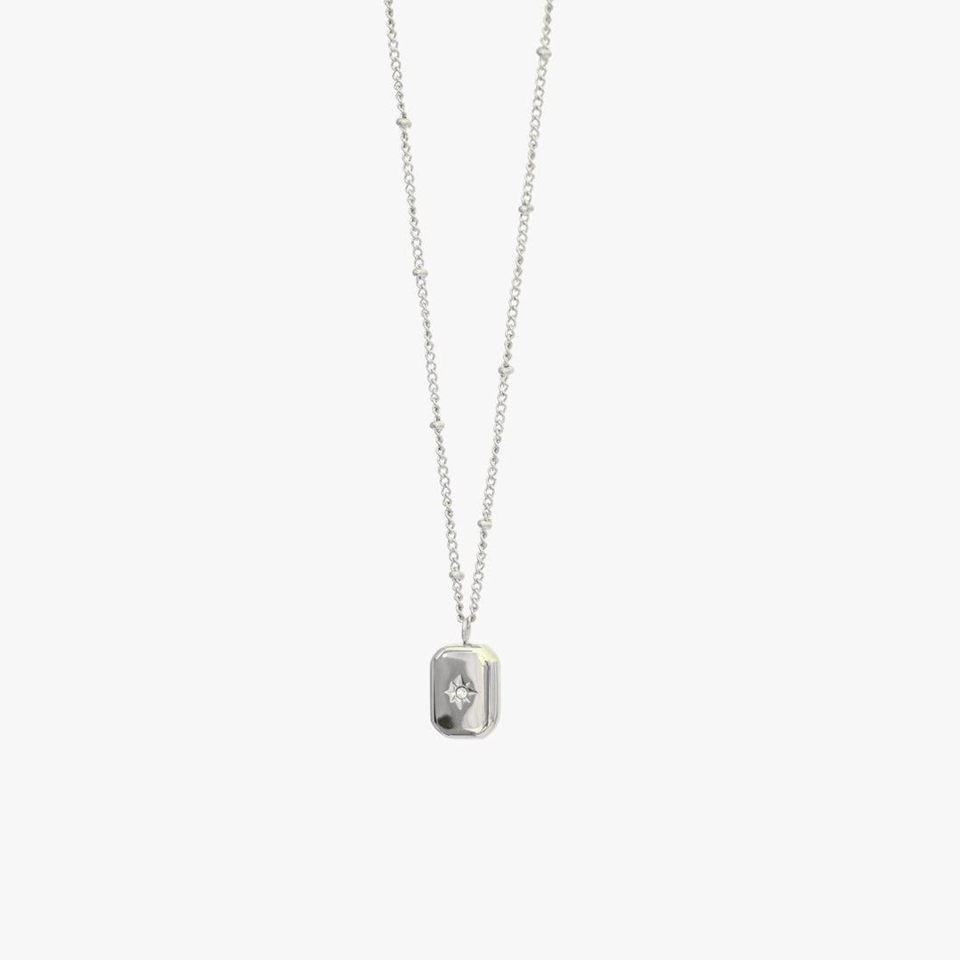 Zirconia stone delicate pendant necklace for women, a beautiful and elegant accessory for any occasion.