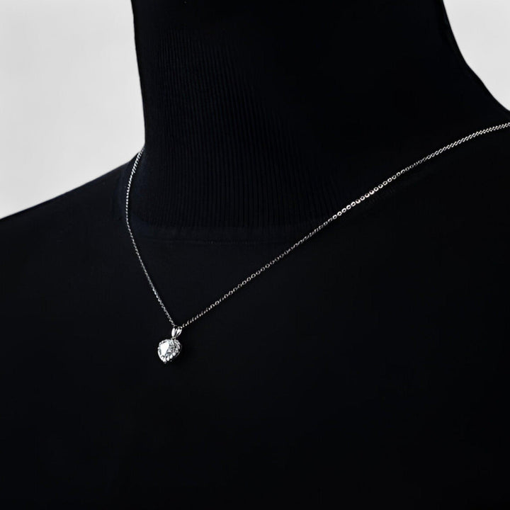 Sparkling women's moissanite heart necklace, featuring a dazzling pendant, ideal for special occasions or daily wear.