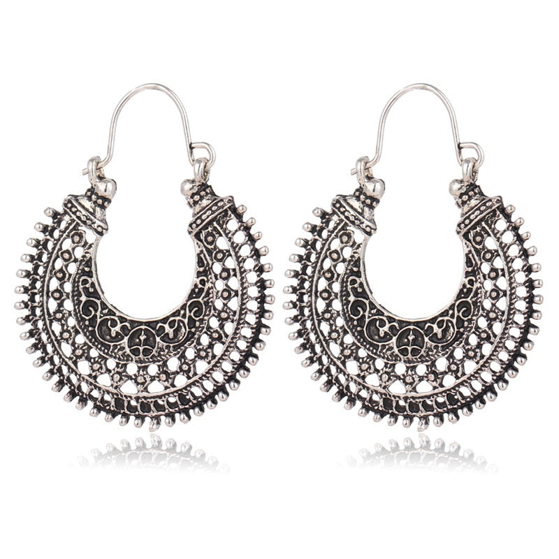 Exquisite delicate Tibetan 925 silver filigree earrings, handcrafted for women with an ethnic boho style.