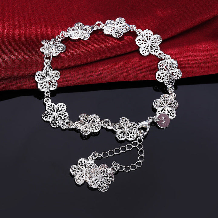 Delicate women's silver filigree bracelet, elegant and adjustable. Perfect jewelry gift for her.