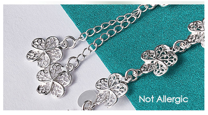 Stylish silver filigree bracelet, a delicate and elegant women's jewelry piece, adjustable.