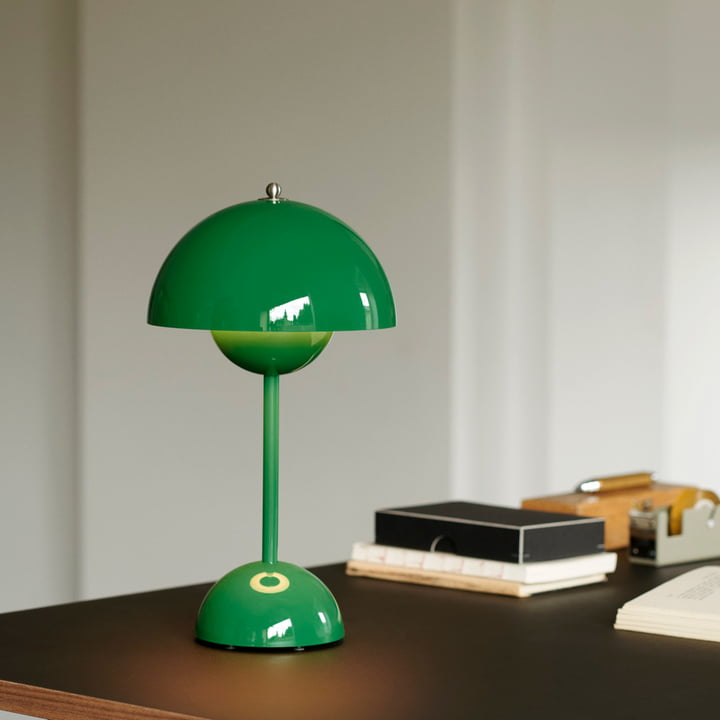 Minimalist dimmable LED lamp with MoonGlow glow, adding subtle accent lighting to your home.
