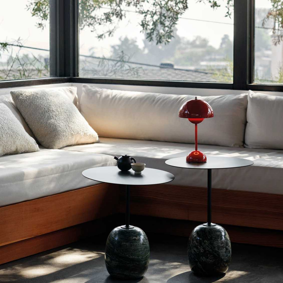 Wireless MoonGlow LED lamp, dimmable and versatile, a sophisticated piece for modern interior spaces.