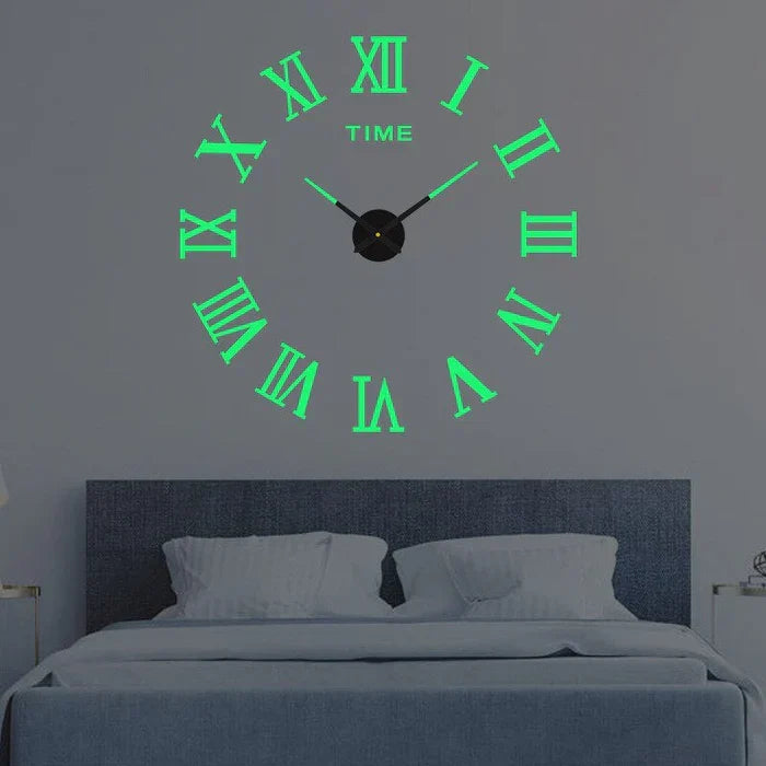Personalizable modern DIY wall clock, a luminous and silent home accent.