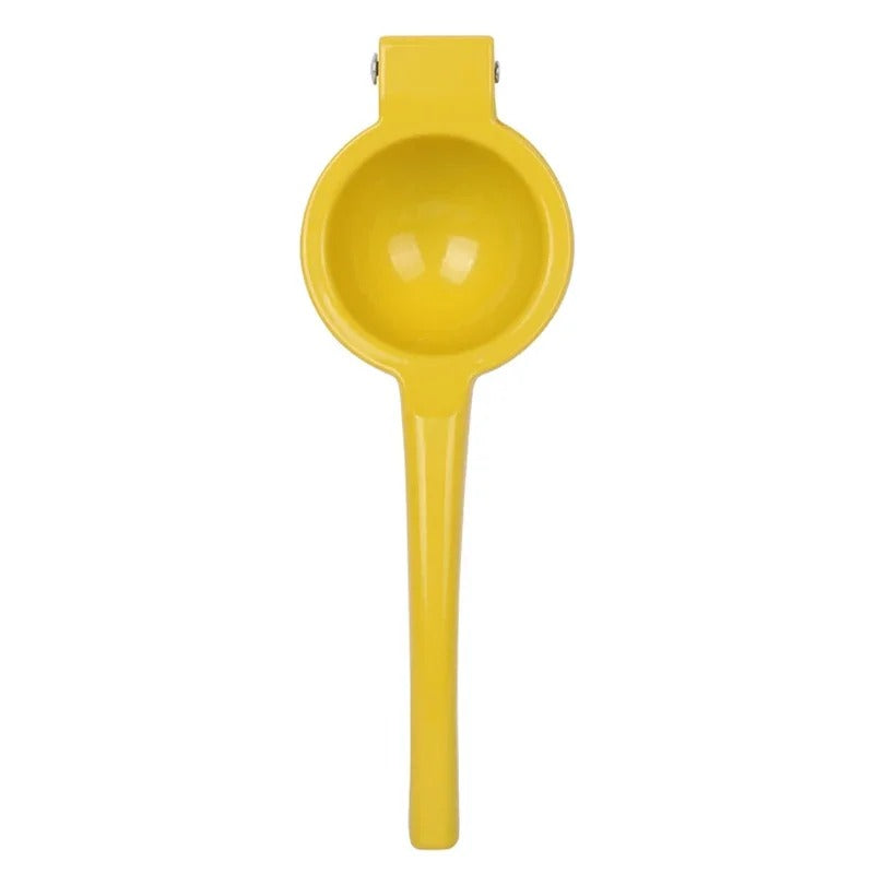 Ergonomic aluminum fruit juicer, providing maximum yield for your favorite fresh juice.