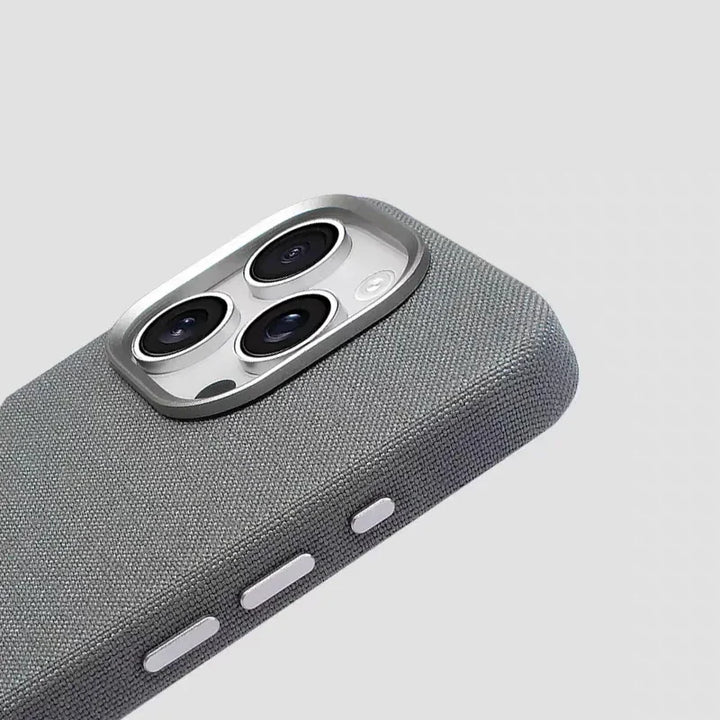 Protective slim iPhone 16/15/14/13 case. Durable, anti-scratch, non-slip phone cover for maximum protection.