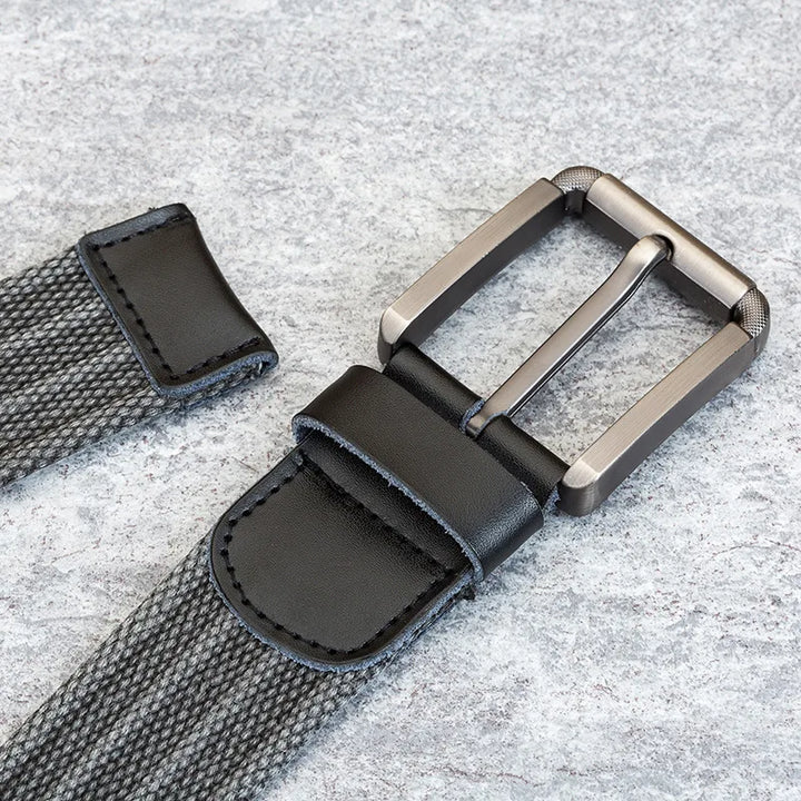 Classic men's woven belt with sophisticated leather accents, ideal for casual and smart-casual outfits.