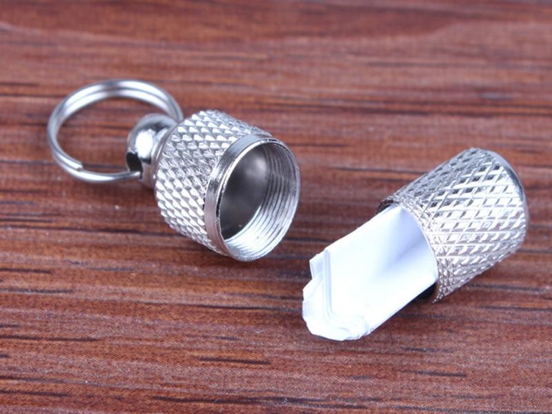 SafePaw™ durable metal pet ID tag, providing reliable identification for dogs & cats. Essential pet safety accessory.