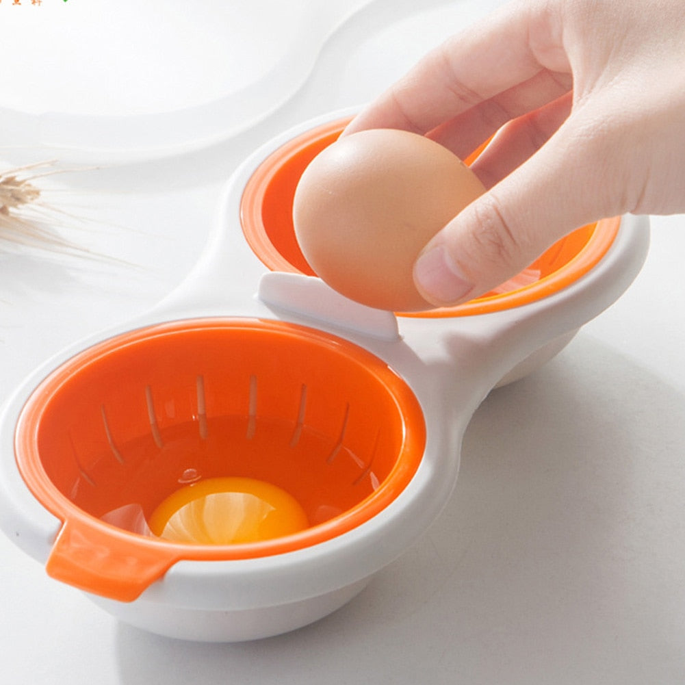 Effortless Microwave Egg Poacher, a convenient kitchen tool for quick, perfect poached eggs every breakfast.