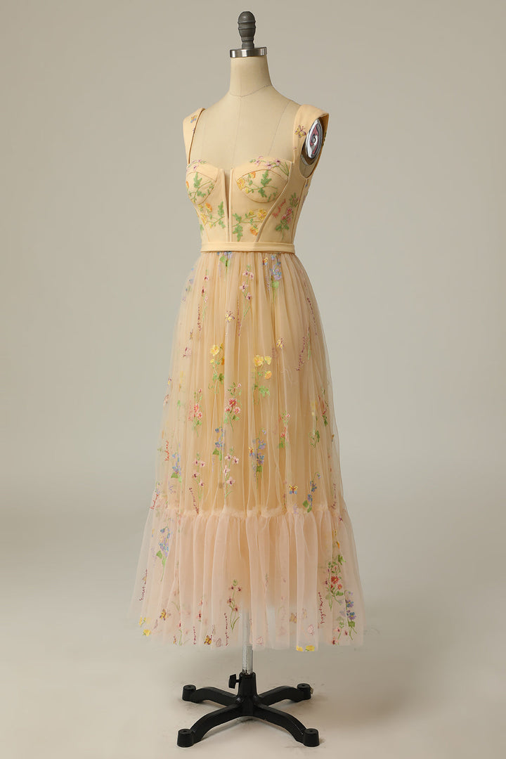 Women's elegant A-line evening gown with exquisite embroidery, perfect for galas and formal parties.