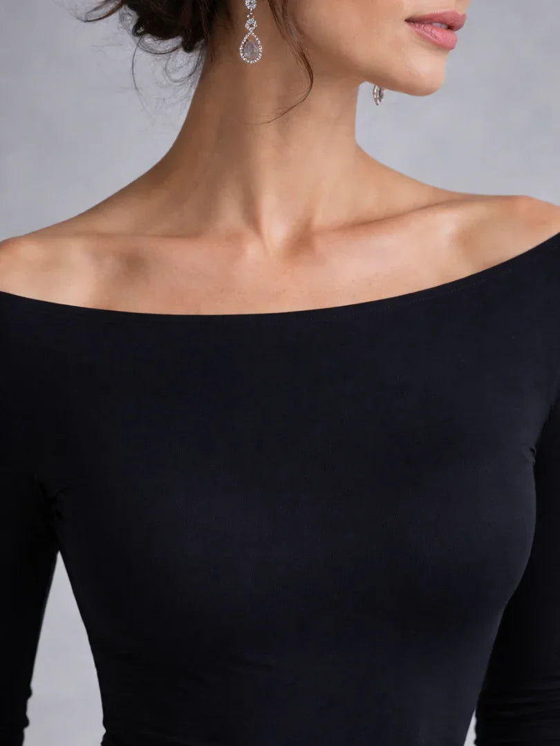 Chic women's off-shoulder long sleeve black maxi dress, a floor-length formal gown for evening events.