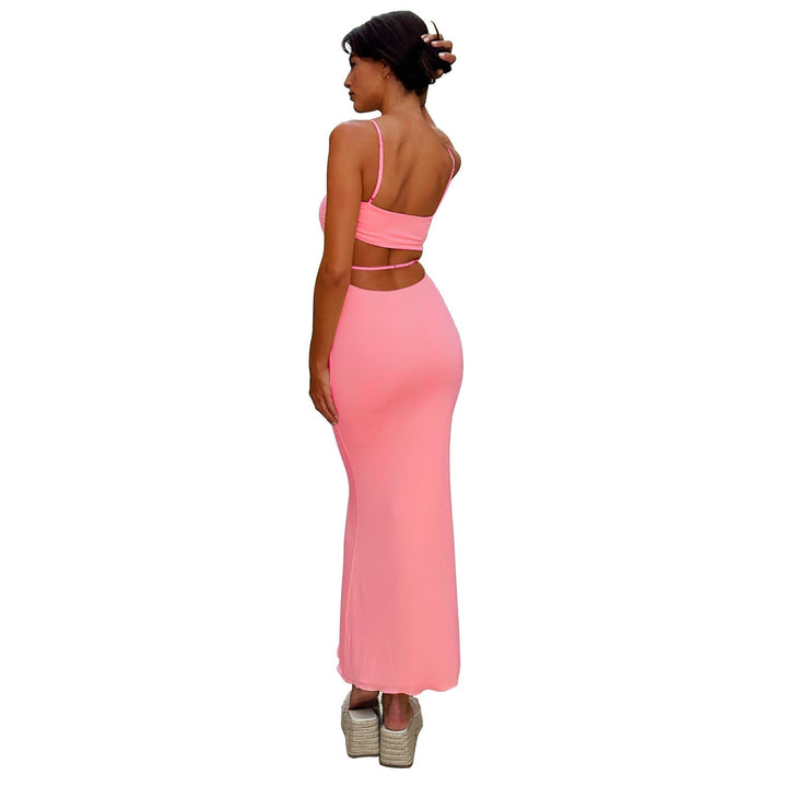 Stunning women's strapless bandeau maxi. Backless evening gown, perfect for formal parties.