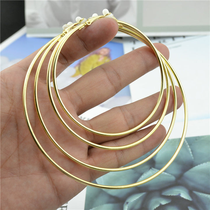Comfortable non-pierced crystal clip-on earrings, women's fashion.