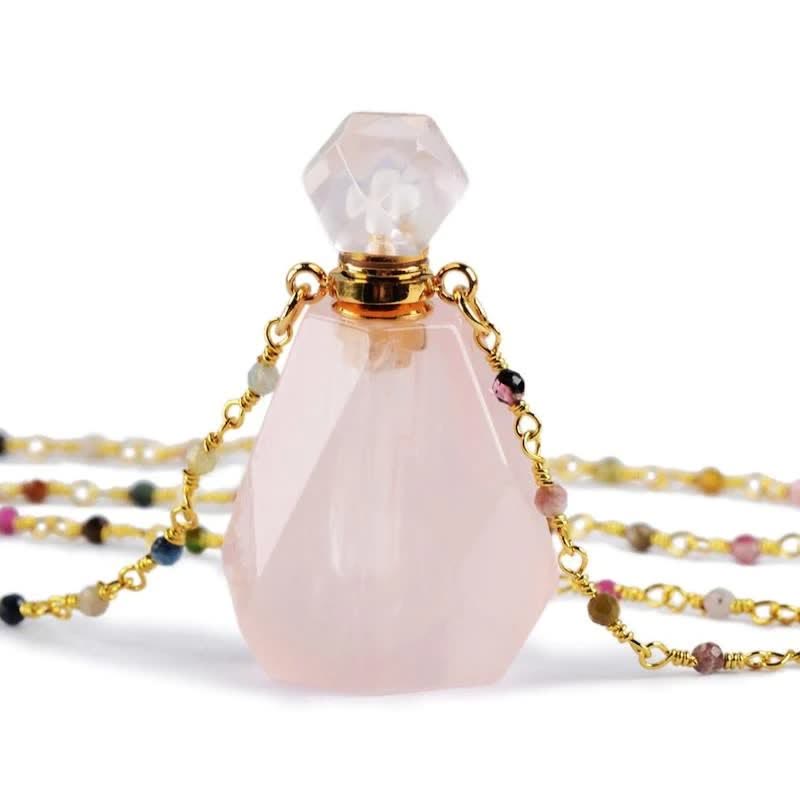 Women's natural stone perfume bottle pendant, a stylish crystal necklace for essential oils.