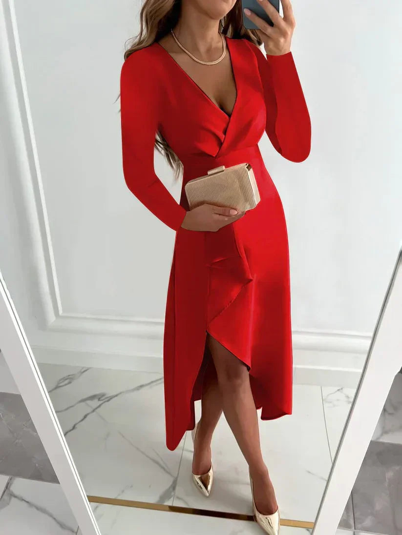 Chic ladies' long sleeve maxi dress. Stylish evening gown, perfect for formal parties & special occasions.